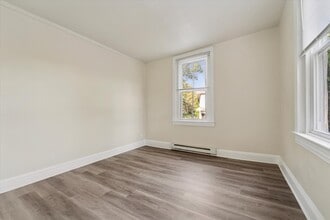 1406 W Strasburg Rd, Unit 4 in West Chester, PA - Building Photo - Building Photo