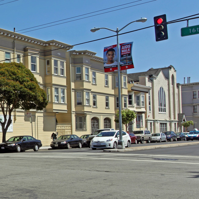 421 Guerrero St in San Francisco, CA - Building Photo - Building Photo