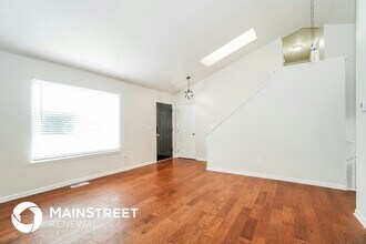 4008 Thompson Ave in Grove City, OH - Building Photo - Building Photo