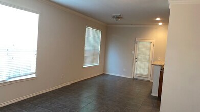 7128 Tourant Rd in San Antonio, TX - Building Photo - Building Photo
