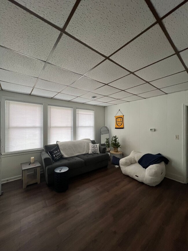 1511 Oregon St in Oshkosh, WI - Building Photo - Building Photo