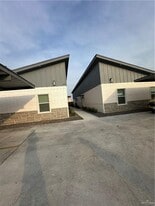 11 Playa Dr in Weslaco, TX - Building Photo