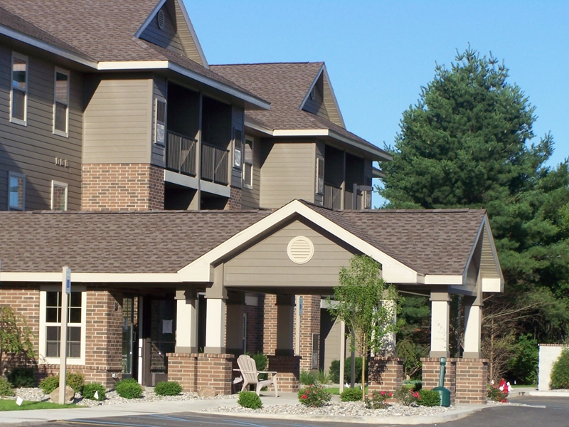 Ivy Terrace Senior Residences in Midland, MI - Building Photo