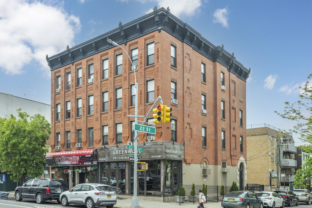 708 5th Ave in Brooklyn, NY - Foto de edificio