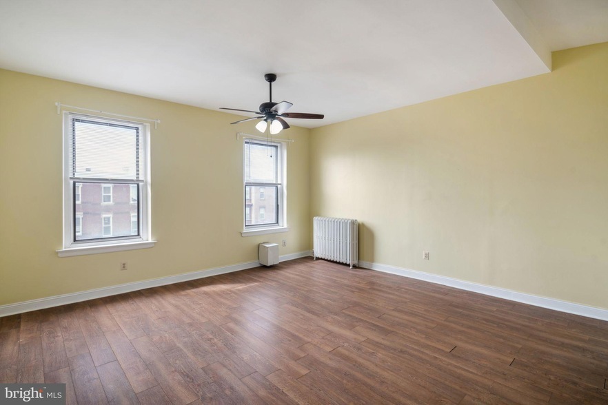 1503 S Broad St, Unit 3F in Philadelphia, PA - Building Photo