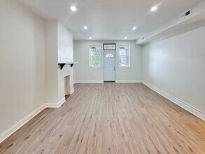 4813 Chestnut St in Philadelphia, PA - Building Photo - Building Photo