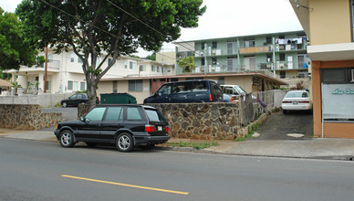 1217 10th Ave in Honolulu, HI - Building Photo - Building Photo