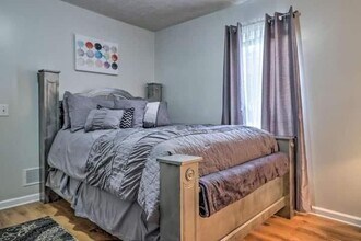 483 Oak Dr SE, Unit 521 in Atlanta, GA - Building Photo - Building Photo