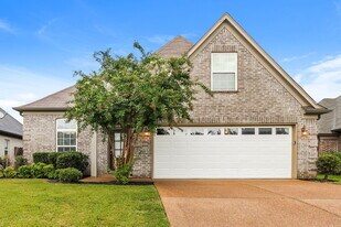 9042 Billy Pat Dr in Olive Branch, MS - Building Photo