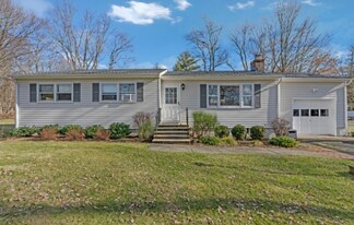 944 Victor St in Bridgewater, NJ - Building Photo