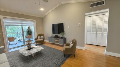 15330 SW 106th Terrace in Miami, FL - Building Photo - Building Photo
