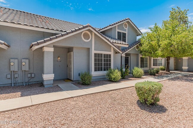 860 N McQueen Rd in Chandler, AZ - Building Photo - Building Photo