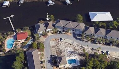 218 Bonita Cir in Panama City, FL - Building Photo - Building Photo