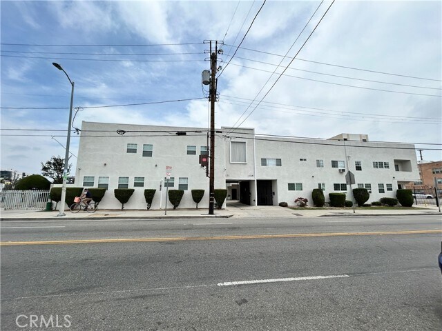 1036 Normandie Ave-Unit -14 in Los Angeles, CA - Foto de edificio