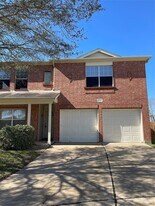 10506 Sugar Trace Dr in Sugar Land, TX - Building Photo