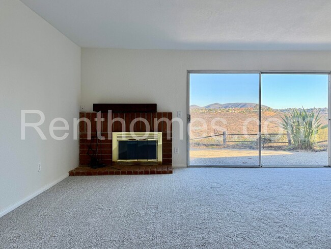 8948 Capcano Rd in San Diego, CA - Building Photo - Building Photo