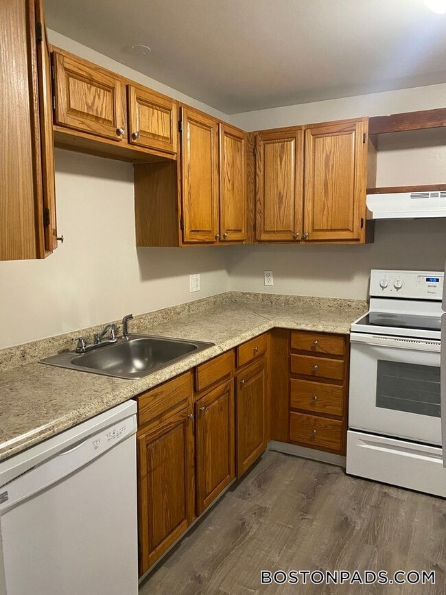4000 N Main St, Unit 28
