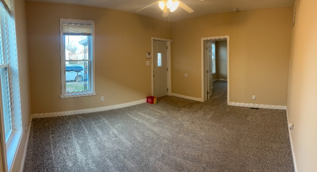 1637 Hoefgen St in Indianapolis, IN - Building Photo - Building Photo