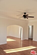 1239 S Hudson Ave in Los Angeles, CA - Building Photo - Building Photo