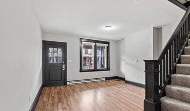 3239 N 26th St in Philadelphia, PA - Foto de edificio - Building Photo