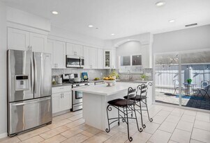 959 13th St in Imperial Beach, CA - Building Photo