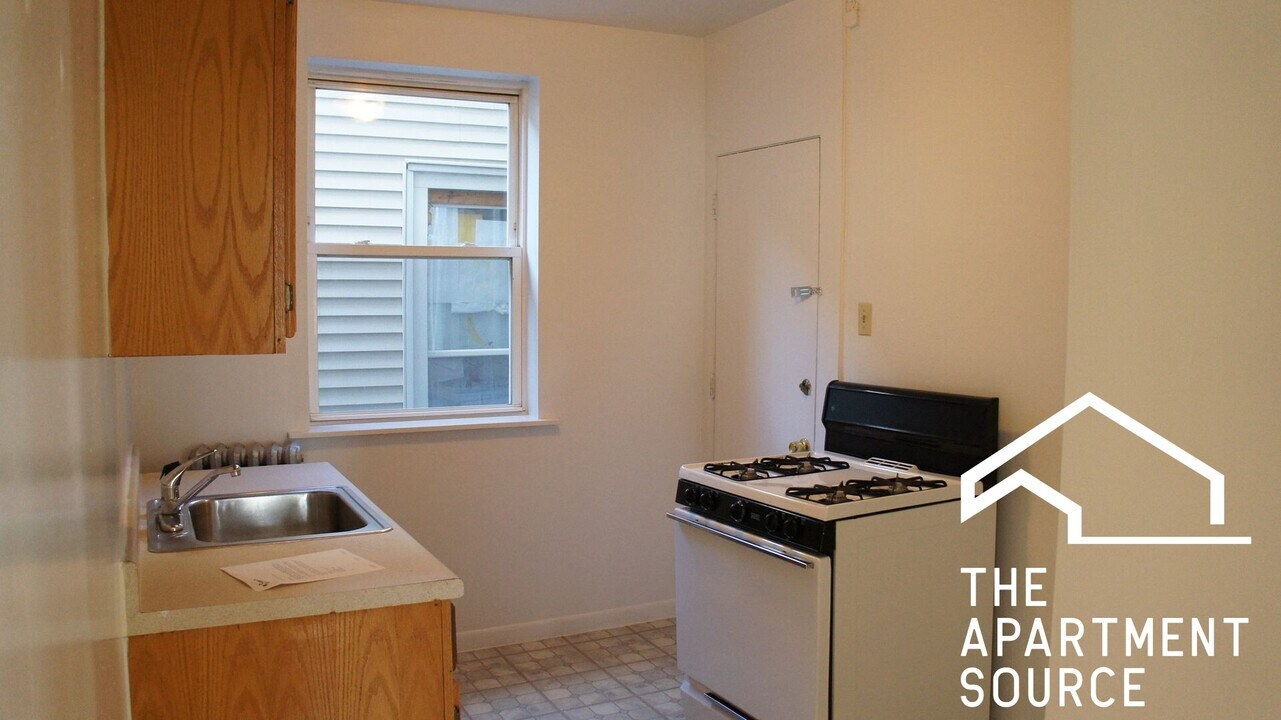 2948 N Albany Ave in Chicago, IL - Building Photo