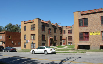 2940-2964 Woolworth Ave in Omaha, NE - Foto de edificio - Building Photo