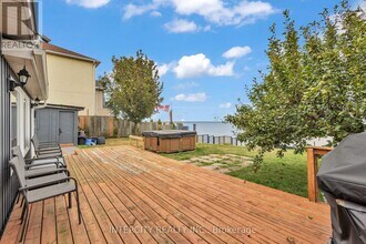 24 Trillium Ave in Hamilton, ON - Building Photo - Building Photo