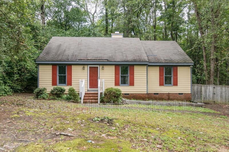 4721 Plum Blossum Dr in Knightdale, NC - Building Photo