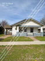 307 N Main St in Tonkawa, OK - Building Photo