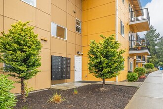 Marigold Apartments in Burien, WA - Building Photo - Building Photo