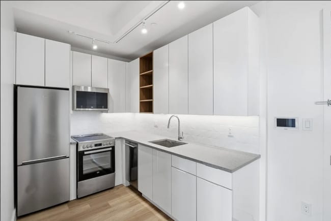 1457 Flatbush Ave in Brooklyn, NY - Foto de edificio - Building Photo