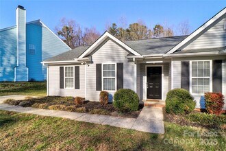 771 Rebecca Jane Dr in Mooresville, NC - Building Photo - Building Photo