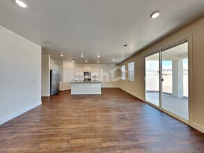 7475 S Via Bombachas in Tucson, AZ - Building Photo - Building Photo