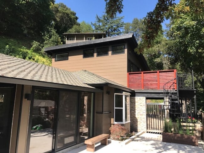 property at 18 S Trail