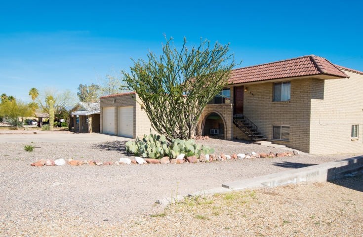 665 Aircleta Dr in Wickenburg, AZ - Foto de edificio