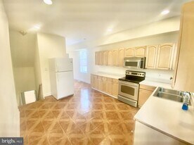 2641 N Howard St in Baltimore, MD - Building Photo