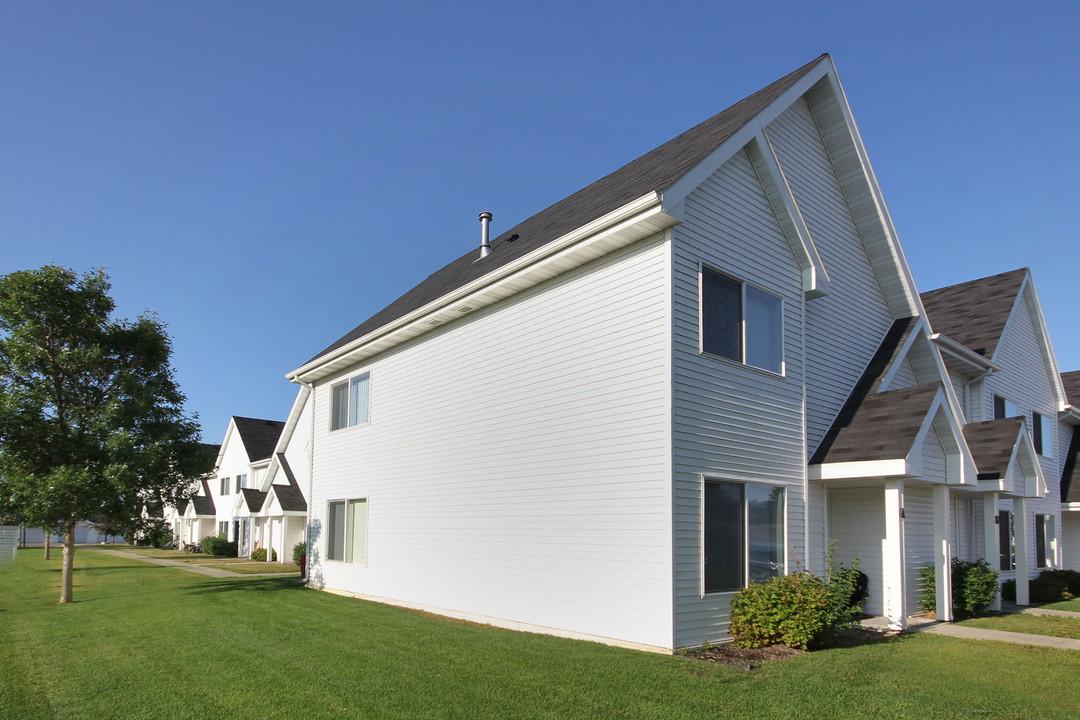 Kestrel Pines in Bemidji, MN - Building Photo