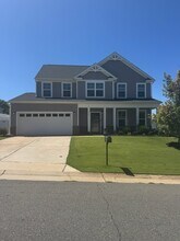 670 Spruce Garden Ct in Rural Hall, NC - Building Photo - Building Photo