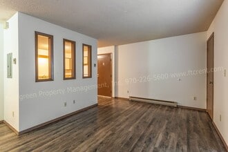 348 Terri Dr in Loveland, CO - Building Photo - Building Photo