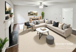 6022 Birdseye Tr in College Park, GA - Building Photo - Building Photo