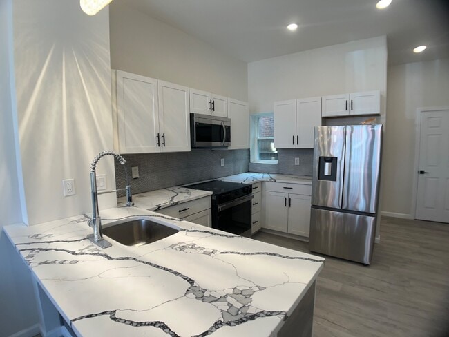 property at 1252 S 15th St
