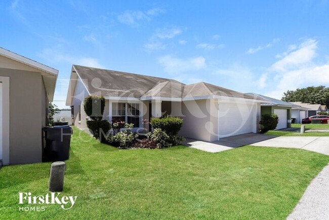 810 Marcia Loop in Winter Haven, FL - Building Photo - Building Photo