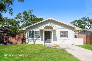 714 37th St W in Bradenton, FL - Building Photo