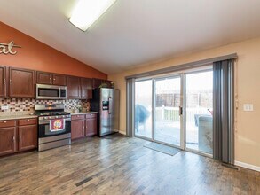 2652 W Atlantic Ave in Waukegan, IL - Building Photo - Building Photo