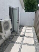 20354 SW 131st Ct in Miami, FL - Building Photo