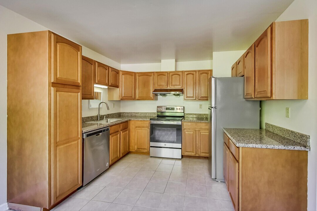 572 29th St in San Francisco, CA - Building Photo