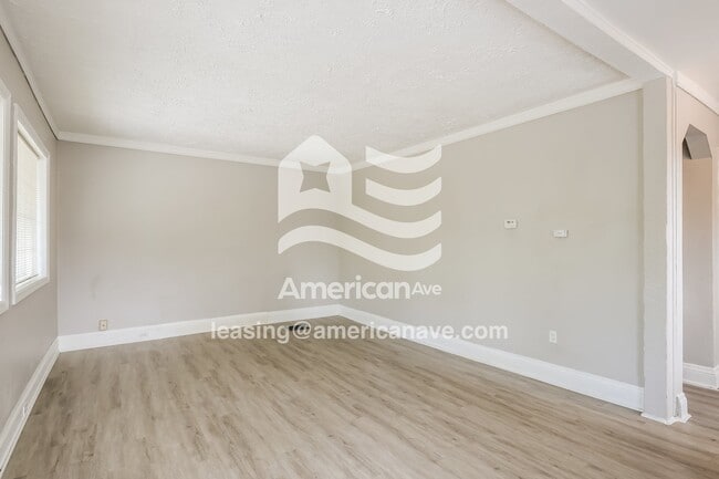 318 Purcell Ave in Cincinnati, OH - Building Photo - Building Photo