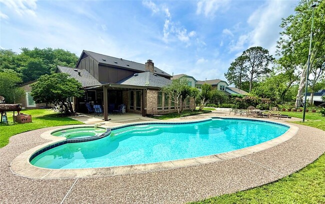 property at 3307 Deerwood Ln