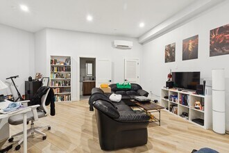 3849 Lancaster Ave, Unit 203 in Philadelphia, PA - Building Photo - Building Photo